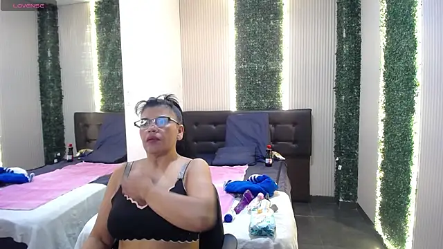 jennifer 0717 online show from 05.03.26
