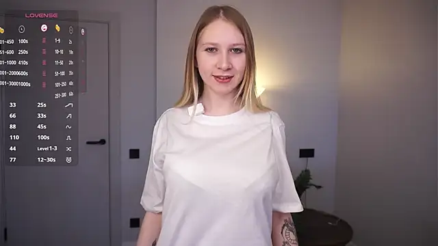 Snapshot of MiHabeck chatting on 02.21.26 MiHabeck online show from 02.21.26