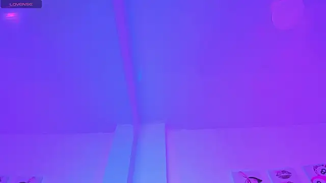 Madison Rosee online show from 04.28.26