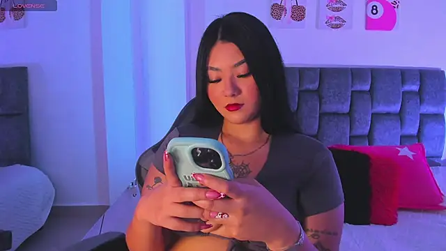Madison Rosee online show from 04.28.26