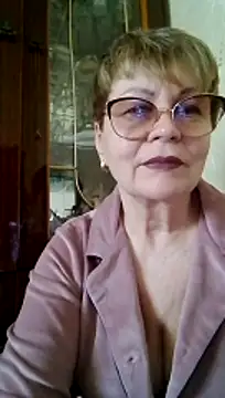 SophieBurns online show from 05.23.26