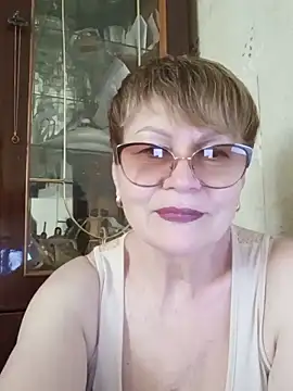 SophieBurns online show from 05.27.26