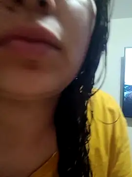 Snapshot of MajoArias chatting on 03.08.26 MajoArias online show from 03.08.26