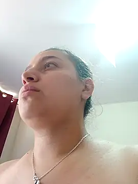 Snapshot of MajoArias chatting on 03.16.26 MajoArias online show from 03.16.26