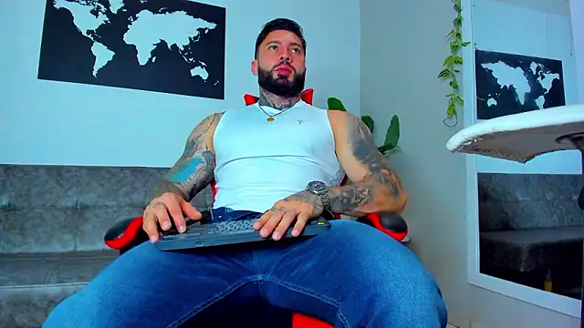 Alessrose online show from 03.04.26