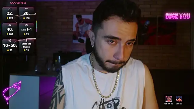 Snapshot of dave_wolf7 chatting on 03.12.26 dave wolf7 online show from 03.12.26