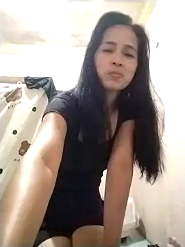 Snapshot of sweet_maxine44 chatting on 03.21.26 sweet maxine44 online show from 03.21.26