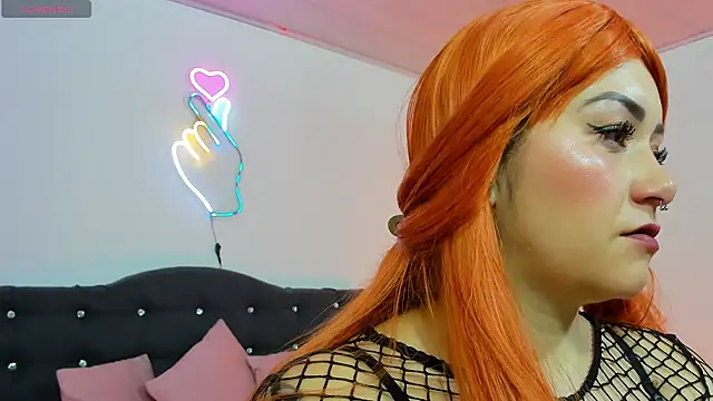 Snapshot of LUNAKITTY_TAY chatting on 03.18.26 LUNAKITTY TAY online show from 03.18.26