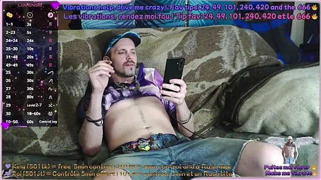 Snapshot of SwatRocShy chatting on 02.18.26 SwatRocShy online show from 02.18.26