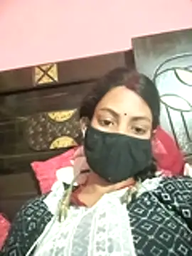 Snapshot of BIG_QWEEN_NO1 chatting on 04.06.26 BIG QWEEN NO1 online show from 04.06.26