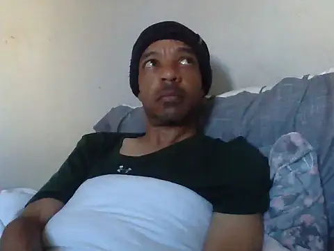 Snapshot of lavelle26 chatting on 03.29.26 lavelle26 online show from 03.29.26