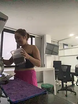 Emily Harpeer online show from 02.22.26