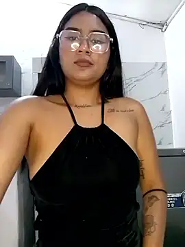 Zoe Renata online show from 02.07.26