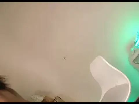 Snapshot of BitchWithTaste chatting on 03.19.26 BitchWithTaste online show from 03.19.26