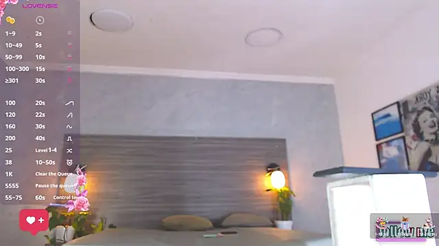 Gaby Chain01 online show from 02.13.26