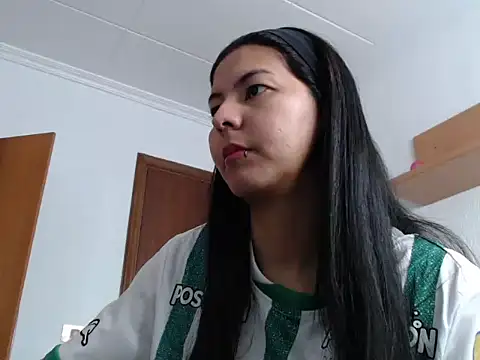 ZeforAitanna online show from 03.04.26