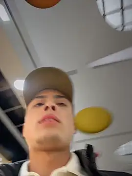 Eros lee online show from 03.24.26