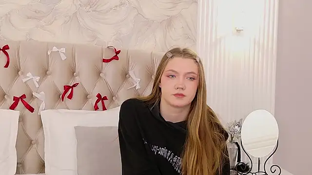 StacyHicks online show from 02.13.26