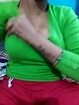 Snapshot of Radhika-sexy chatting on 02.19.26 Radhika-sexy online show from 02.19.26