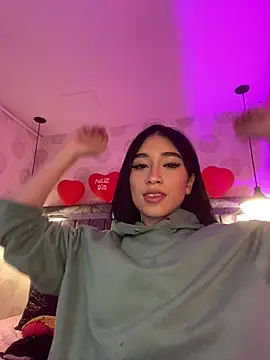 alahia pink online show from 03.11.26