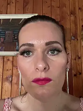 Snapshot of Midnight_Munch chatting on 02.28.26 Midnight Munch online show from 02.28.26