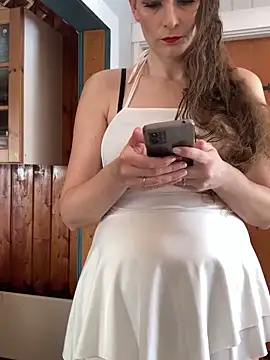 Snapshot of Midnight_Munch chatting on 03.04.26 Midnight Munch online show from 03.04.26