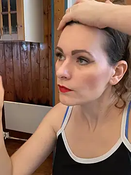 Snapshot of Midnight_Munch chatting on 03.11.26 Midnight Munch online show from 03.11.26