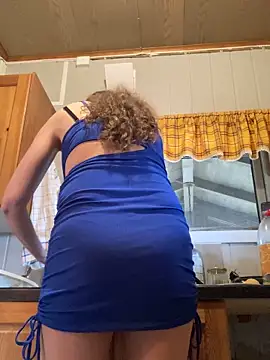 Snapshot of Midnight_Munch chatting on 03.17.26 Midnight Munch online show from 03.17.26