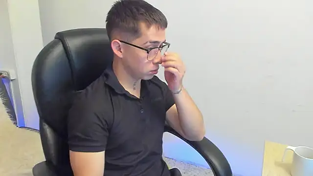 Snapshot of Tommas_Jhonson chatting on 02.24.26 Tommas Jhonson online show from 02.24.26