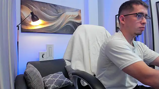 Snapshot of Tommas_Jhonson chatting on 03.20.26 Tommas Jhonson online show from 03.20.26