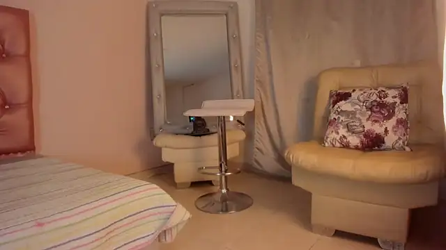 shantall cruzz online show from 03.24.26