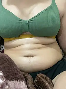 unicornbabe23 online show from 04.01.26