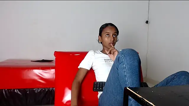 Snapshot of valeryskinnyvagi chatting on 04.07.26 valeryskinnyvagi online show from 04.07.26