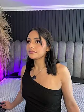 Nanda vixen  online show from 05.07.26
