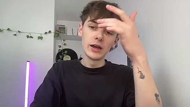YourMilkyGuy online show from 04.21.26