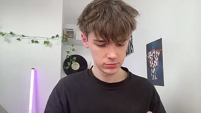 YourMilkyGuy online show from 04.22.26