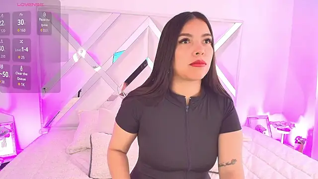 Snapshot of Ariana_Castillo__ chatting on 03.19.26 Ariana Castillo online show from 03.19.26