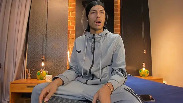 ItsZairen online show from 02.09.26