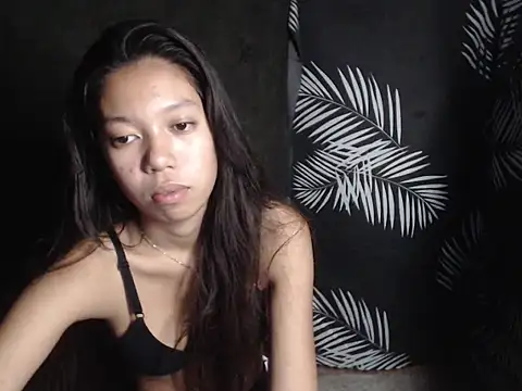 urgirlyflor online show from 05.05.26