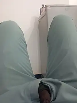 Snapshot of Daddyishere_19 chatting on 02.12.26 Daddyishere 19 online show from 02.12.26