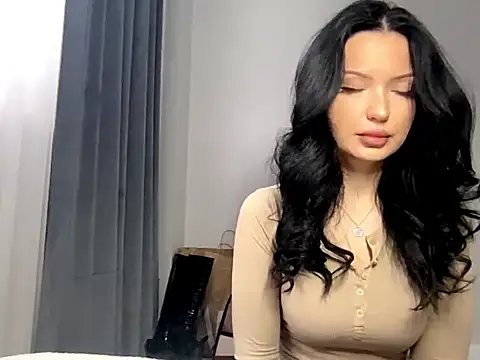 Snapshot of JoanGold chatting on 02.10.26 JoanGold online show from 02.10.26