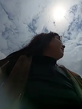 Yulska online show from 02.14.26