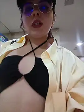 Yulska online show from 04.27.26
