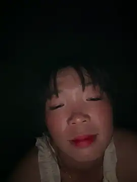 Snapshot of cuty_lusy chatting on 05.29.26 cuty lusy online show from 05.29.26