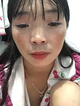 Snapshot of cuty_lusy chatting on 06.21.26 cuty lusy online show from 06.21.26