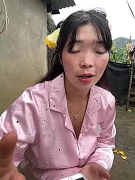 cuty lusy online show from 08.06.26