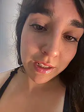 Latinaelisa online show from 03.25.26