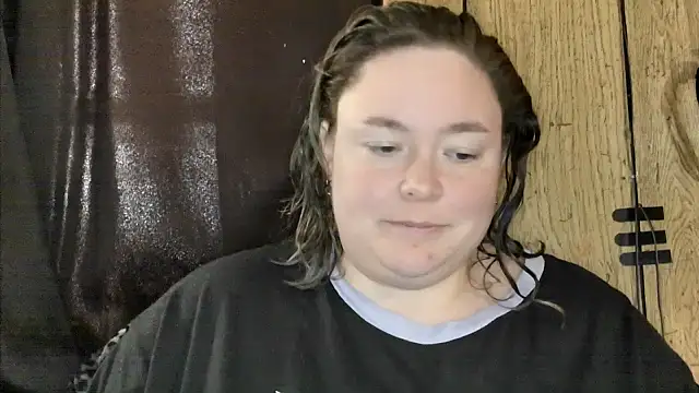 Snapshot of ladylynn13 chatting on 03.22.26 ladylynn13 online show from 03.22.26