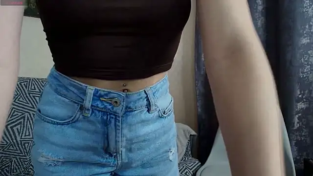 Erinn Sky online show from 03.06.26