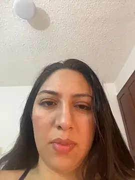 Snapshot of Victoria_Lusty chatting on 02.16.26 Victoria Lusty online show from 02.16.26